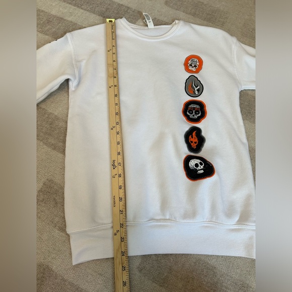 Orangetheory Unisex Hell Week Crewneck Sweatshirt White (Size XS) - Picture 6 of 9